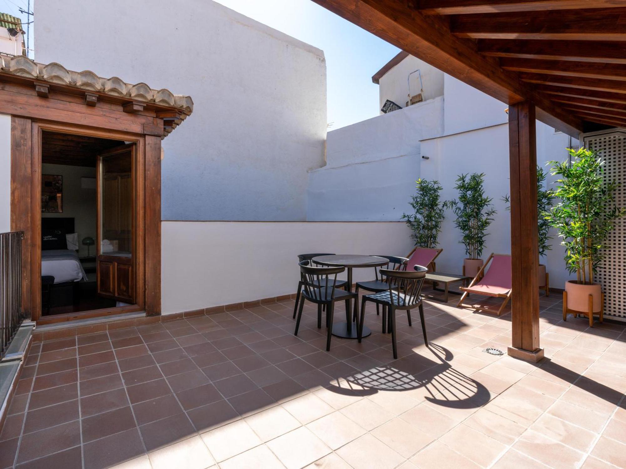 Limehome Granada Calle Mirasol Cameră foto